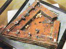 8. Model of a shoupade