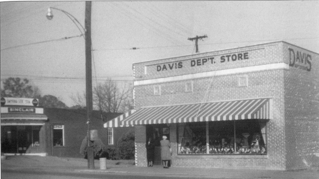 20. Davis Department Store, Atlanta Road at Spring St.