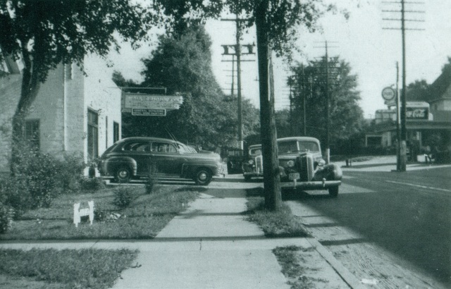 Walker Motor Company, Atlanta Road, near the site of the Smyrna Museum, 1948