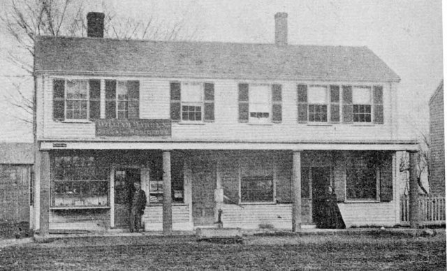 44. WilliamWarrenDrugStore_Lo