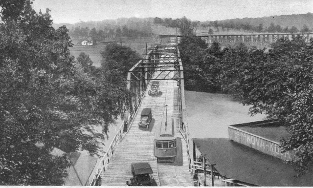 8. Streetcar crossing the Chattahoochee River Bridge